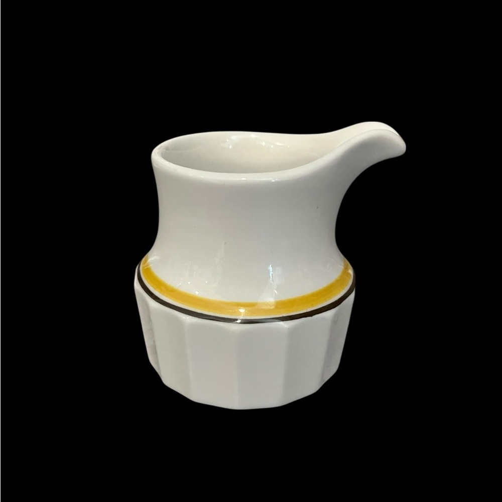 VTG MCM Retro Mayer China Restaurant Ware Small Creamer Pitcher Ceramic  372 USA